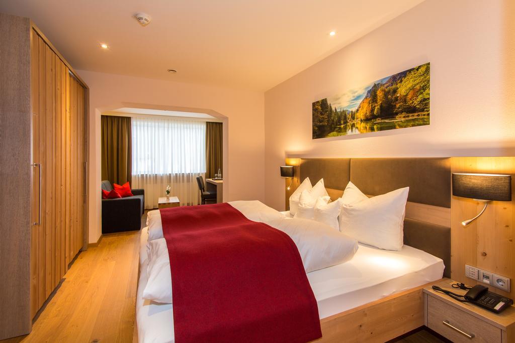 Hotel Zur Post 루폴딩 외부 사진