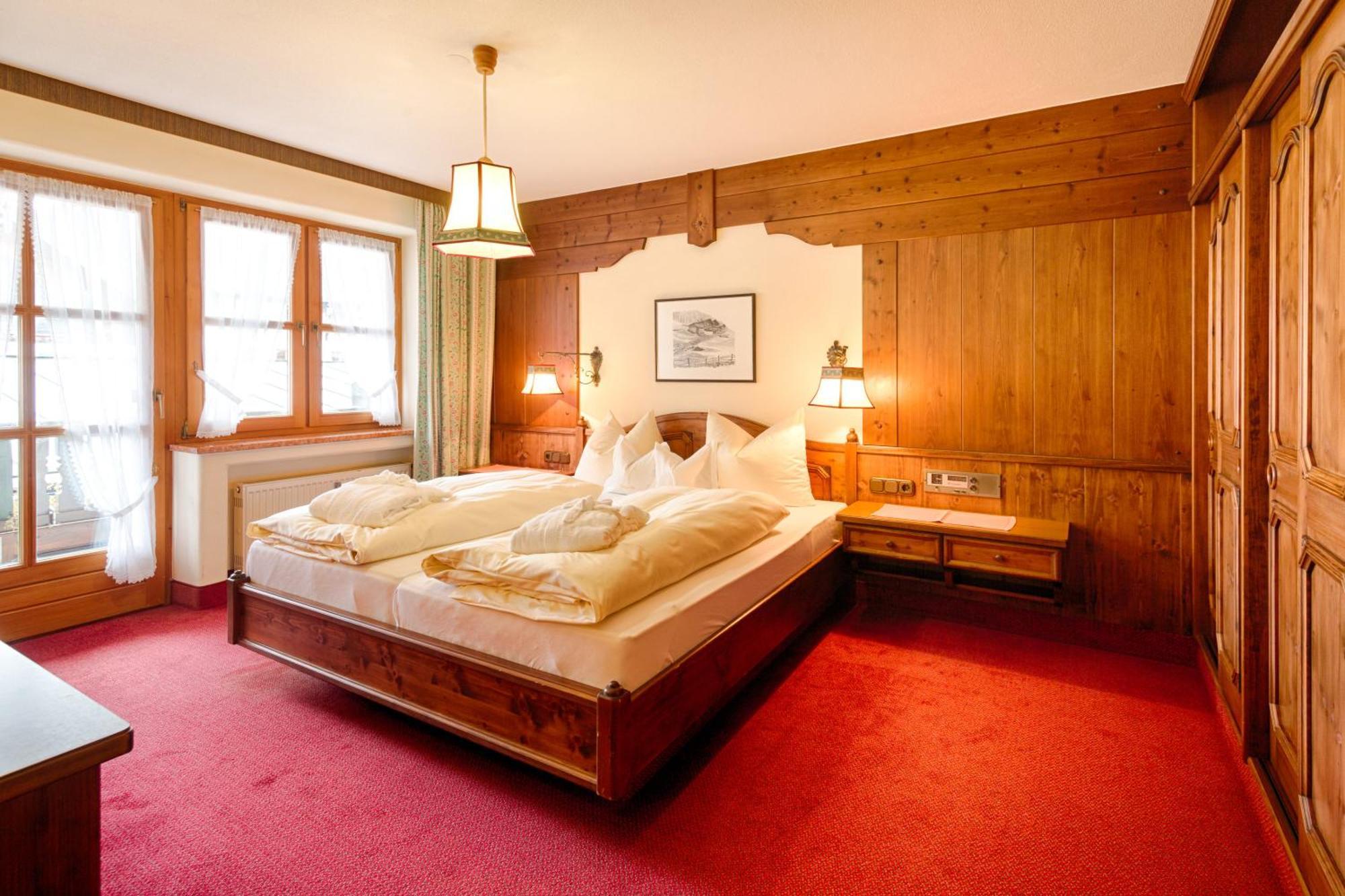 Hotel Zur Post 루폴딩 외부 사진